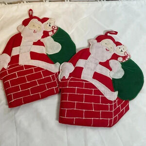 Vintage red Christmas potholders - heat guards - Santa - 2PC
